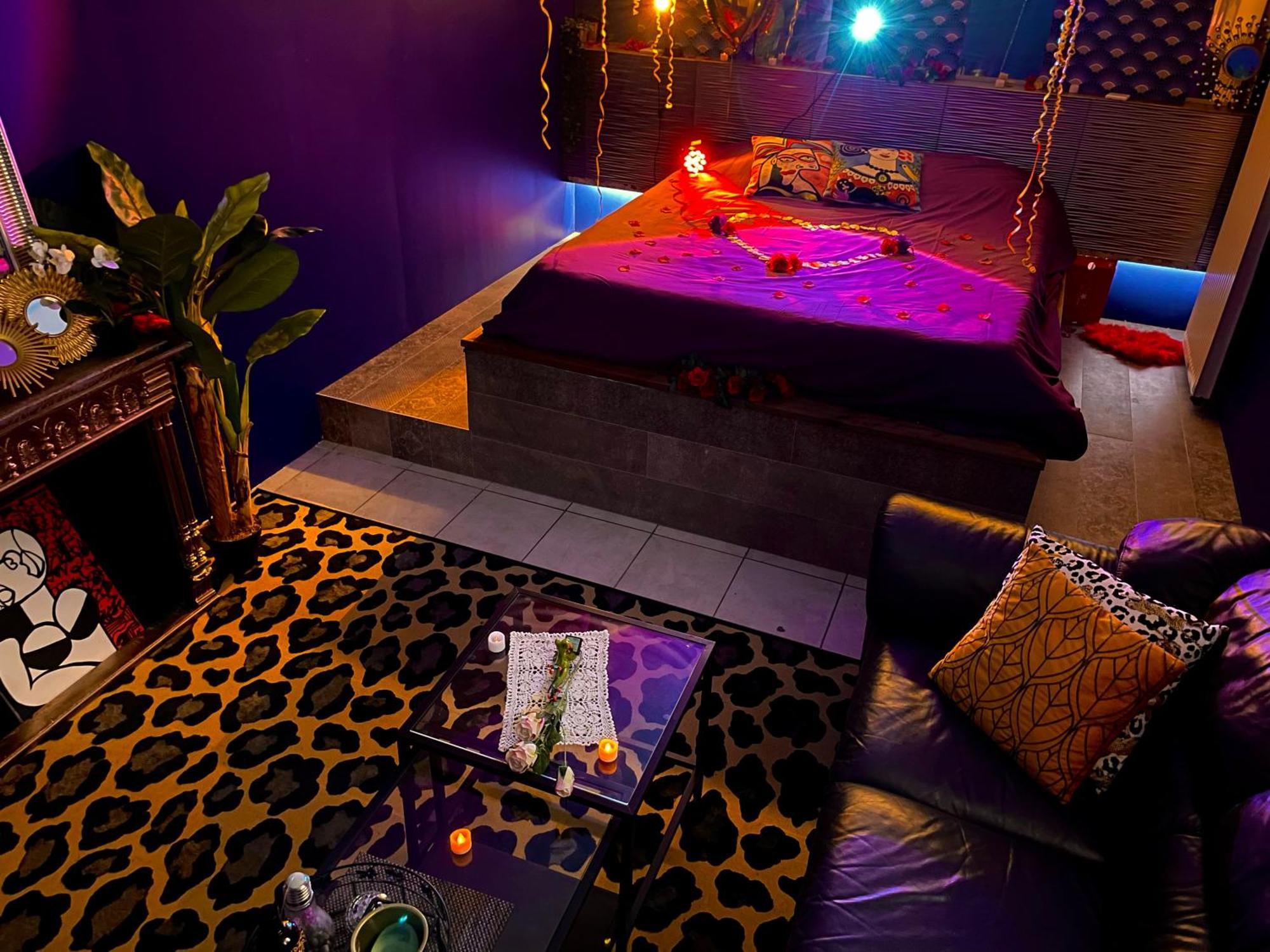 Suite Romantique Jacuzzi Gagny Buitenkant foto